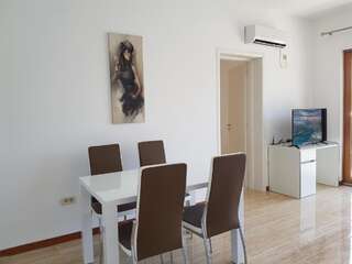 Апартаменты Apartmani Svetionik Будва Апартаменты Делюкс-2