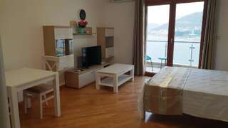 Апартаменты Apartmani Svetionik Будва Апартаменты-6